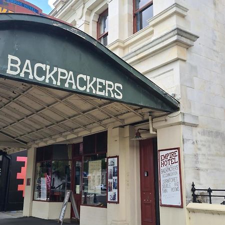 Empire Hotel Backpackers Оамару Екстер'єр фото